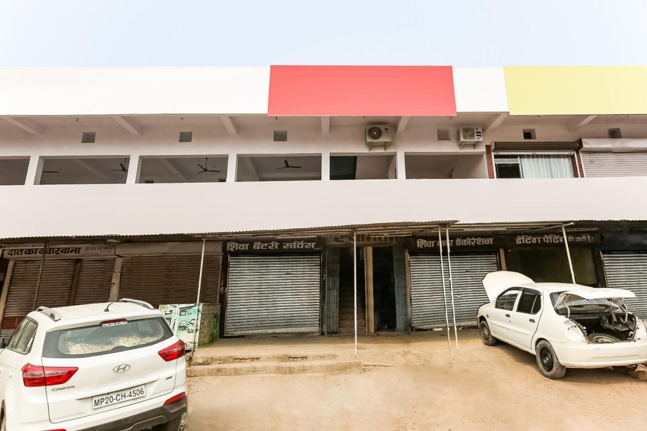 Oyo 69647 Yash Lodge Jabalpur Luaran gambar